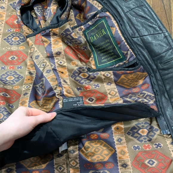 Vintage Danier Oversized Leather Jacket with Detachable Vest Men’s Small - Picture 12 of 12